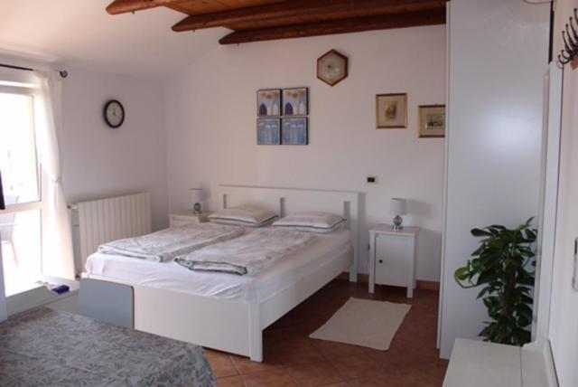 Rooms And Apartments Robert Rovinj Exterior foto