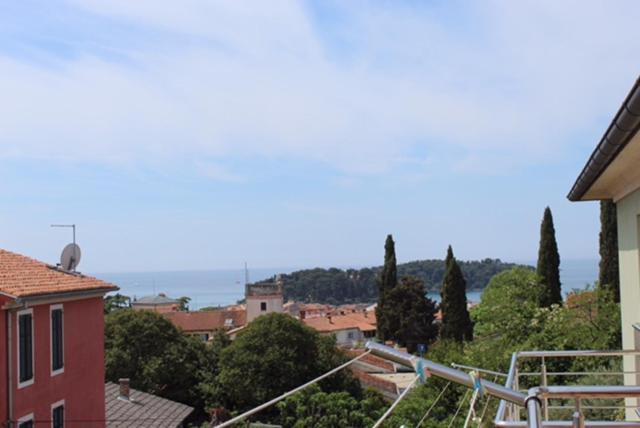 Rooms And Apartments Robert Rovinj Exterior foto